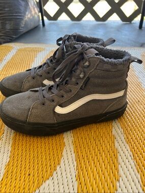 Vans Youth Grey Fuzzy-Lined High-Top Sneakers